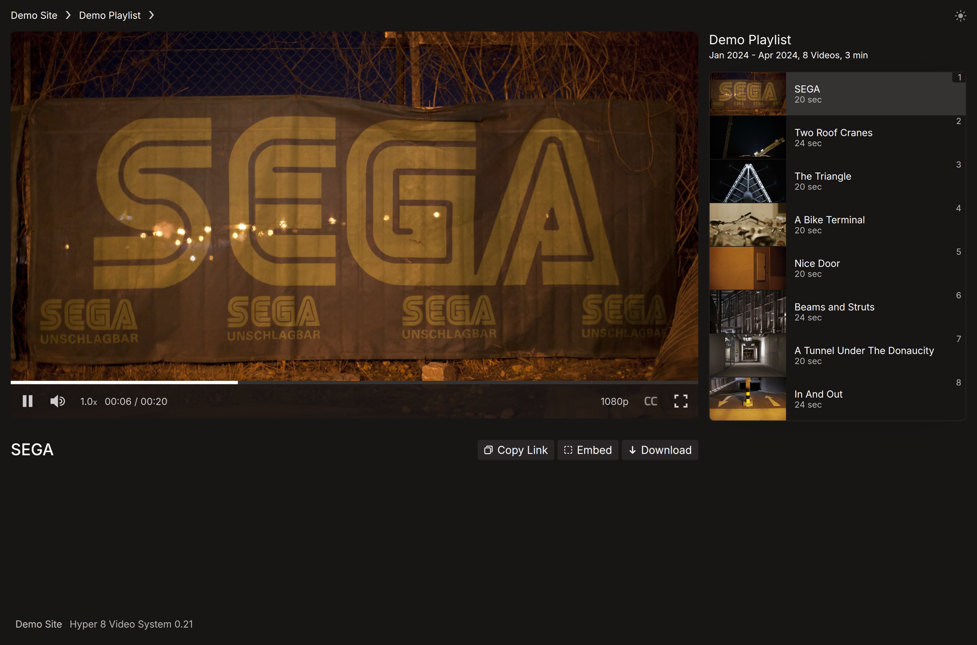 Classic split playlist layout with the video player on the left side (bigger) and a list of the videos in the playlist on the right side (including thumbnails, video durations, etc.)